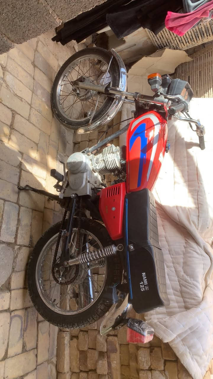 دراجه نامه بدون اوراق جاهزه وكامله محرك خير من الله مبدل بس كلجات سعرها 650 الشراي اتصل خاص ما موجود ***********

