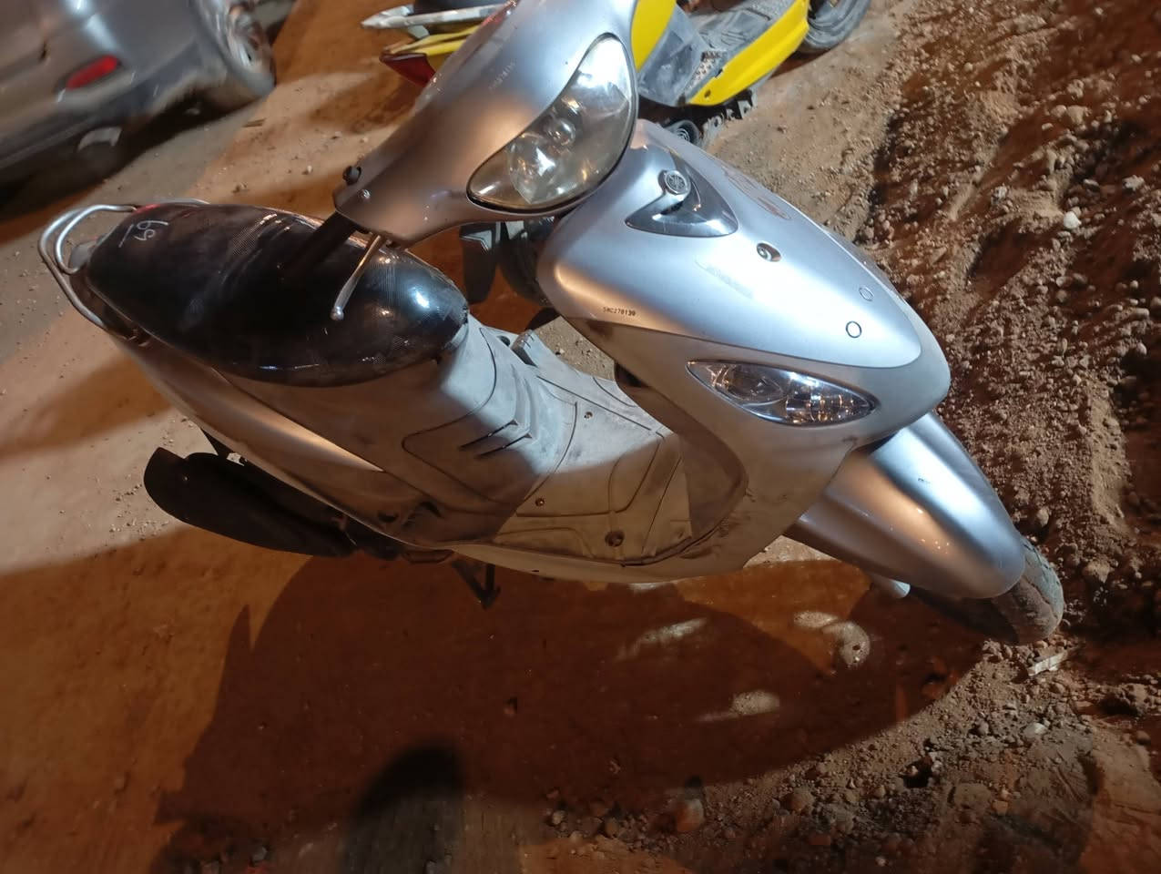 للبيع 
ماكس منغولي 
وكاله🌈
منفيس موجود 
مكاني حله 
سعر 900
رقمي***********
