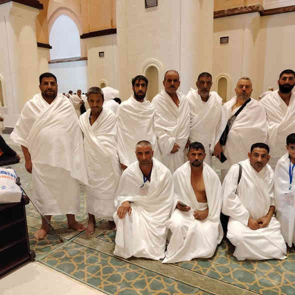 اللهم لك الحمد والشكر
بفضل الله وكرمه وتوفيقه علينا بعد النجاح الذي حققناه في رحلتنا الأخيرة عمرة يوم ٢٠٢٥/١١/١٤ عن طريق البر 🚌
بكل فخر واعتزاز بما قدمناه من خدمة وارشاد وتعامل وطعام وباص وفنادق وكانت ولله الحمد والمنة بالقول والفعل وكنا كما عهتمونا على قدر المسؤولية.
نعاهد الله ثم أنفسنا وروادنا الكرام بأن نسير على نهجنا بتقديم كل مايتمناه ضيوف الرحمن.
مكتب أحمد العجاج للحج والعمرة
الضمان والأمان /*********** ☎️
القيارة /قرب كراج الموصل
