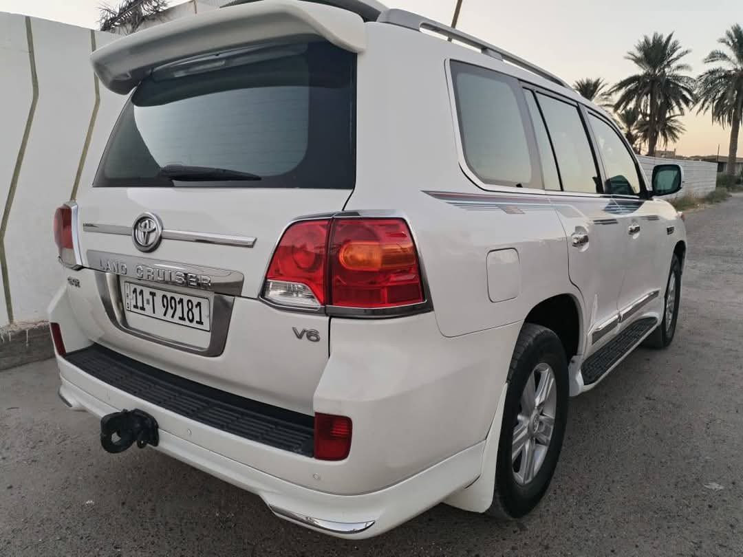 السلام عليكم سياره الاندكروز موديل 2008 رقم بغداد  سنويه وهزه جديد السونار مرفق مع الصور   السعر 290 مكان بغداد ناحيت الرشيد ***********
