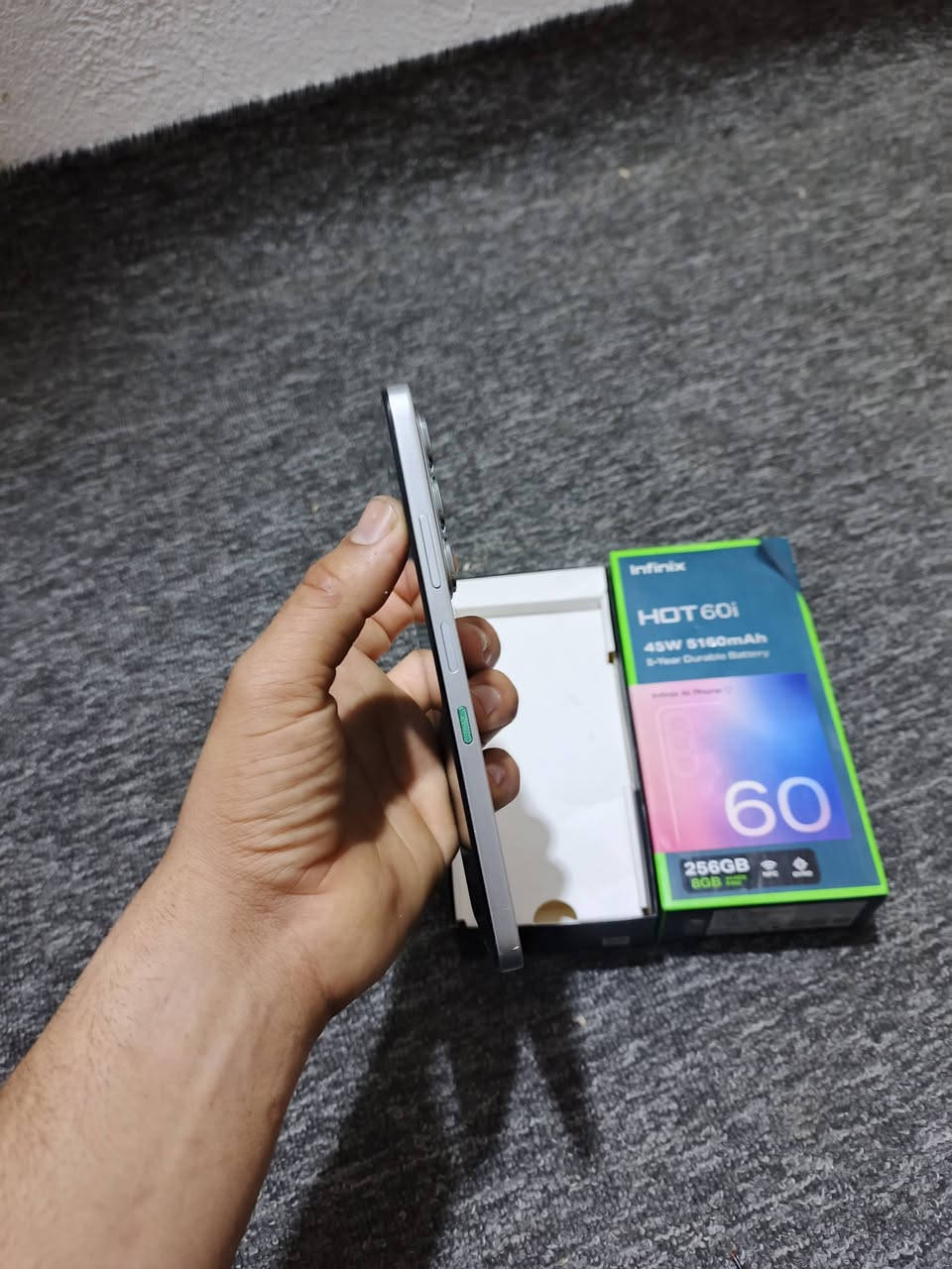 سلام عليكم انفنكس هوت60i نضافه 98/100 

ذاكرة 256 رام 8.. 4+4 صوت ستيريو 

بطارية 5160 شحن سريع كلة كامل

 مكفول من فتح ملحقات فقط كارتون 

سعر 140 وبي مجال لطيبين مكان (نجف)


**إذا كنت صاحب هذا الإعلان وتريد حذفه لأي سبب، رجاءا أرسل رسالة إلى الدعم الفني**