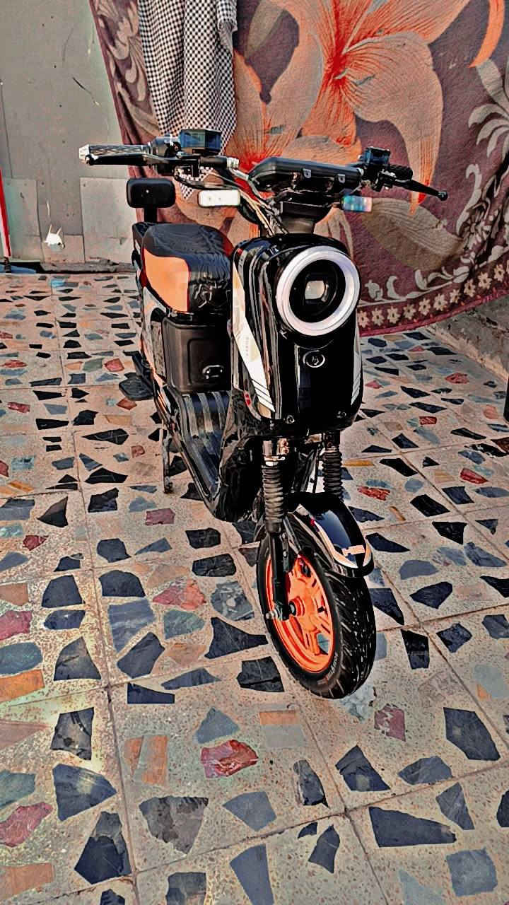 دراجه شحن نضيفه باتريات جدد كلشي ما ناقصها بكاني الزبير السعر 450 بيه مجال الطيبين ***********
