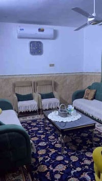 تخم • ٨مقاعد • نضيف