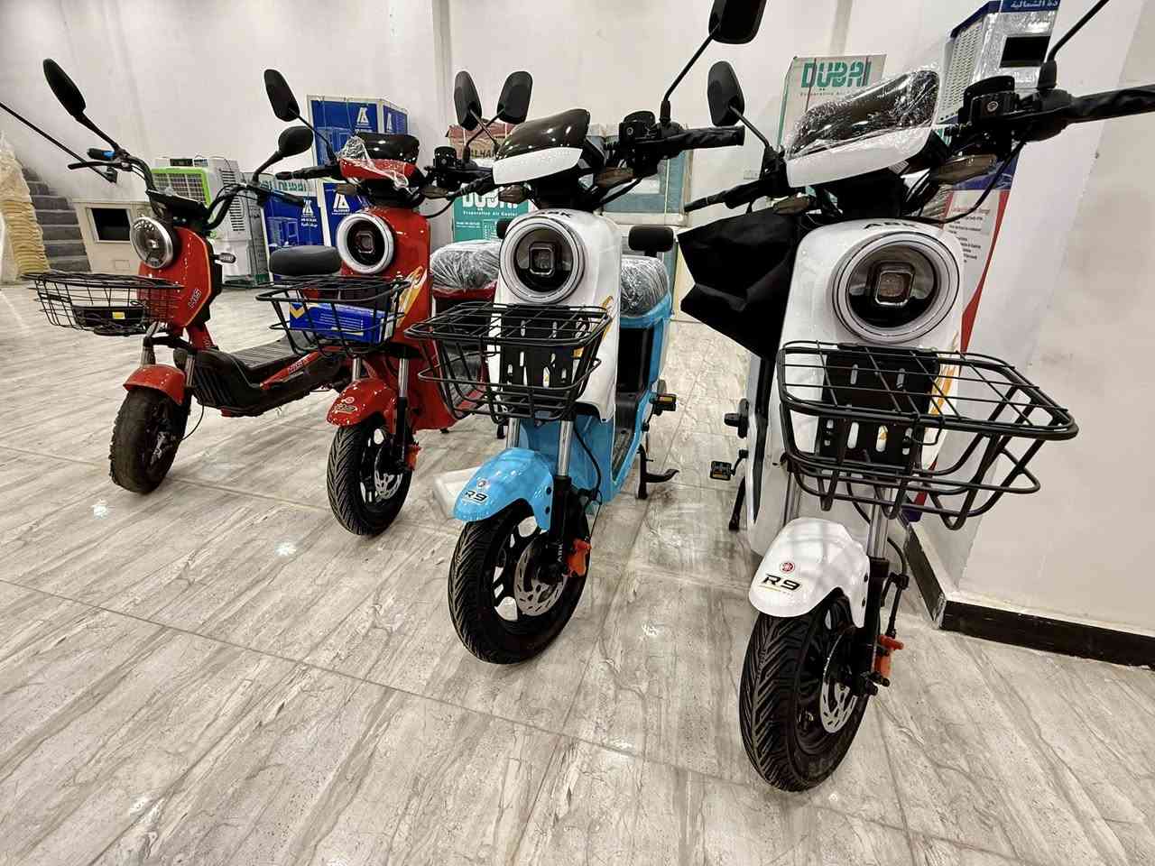 ⚡🔥 وصلت الان أحدث الدراجات الكهربائية 🔥⚡

🏍️ #دراجة_الصاعقة – قوة وتحمل بمواصفات احترافية 💥

✨ أهم المواصفات:

⚡ ملف 2000 حقيقي  
🔋 بطارية كرافين أصلية  
🛞 إطار جبلي مقاس 10 و12 ويل كب  
🛡️ مدرعة بالكامل لتحمل أقوى الاستخدامات  
🔑 تشغيل سويج + بصمة + كارت  
💧 كيبلات Waterproof ضد الماء  
🔥 عقل يتحمل حرارة عالية 35A و38A  
🛑 منظومة فرامل TCS مانع انزلاق  
🚀 مثبت سرعة لقيادة أكثر راحة

🏍️🏍️🏍️🏍️🏍️🏍️🏍️🏍️🏍️🏍️🏍️

🚨 كما تتوفر ماطورات الشحن موديل 2026 بأحجام ومواصفات متعددة وبطاريات #كرافين أصلية وتحمل عالي للاستخدام اليومي 🏍️🔋
🏍️🏍️🏍️🏍️🏍️🏍️🏍️🏍️🏍️🏍️🏍️

⭐ متوفر لدينا أيضاً:
🔋 #بطاريات_جرافين أصلية  
🔌 #شواحن_أصلية  
⚡ #ماطورات_ليثيوم

💰 البيع نقداً أو بالتقسيط المريح
لحاملي ماستر كارد مصرف الرافدين

🎁 توصيل مجاني داخل محافظة الانبار + هدية مجانية من المجمع (حقيبة دراجة) 

📞 للاستفسار والحجز:
 أبو طه: ***********
أبو يوسف: ***********

📍 العنوان:
حديثة – الشارع العام
بين نافورة حديثة وجسر الحويجة الحديدي

🔥 الكمية محدودة – احجز الآن قبل نفاد الكمية

#دراجات #الصاعقة #دراجات_كهربائية #تقسيط #حديثة #الانبار #مجمع_ابو_سلطان_التجاري
