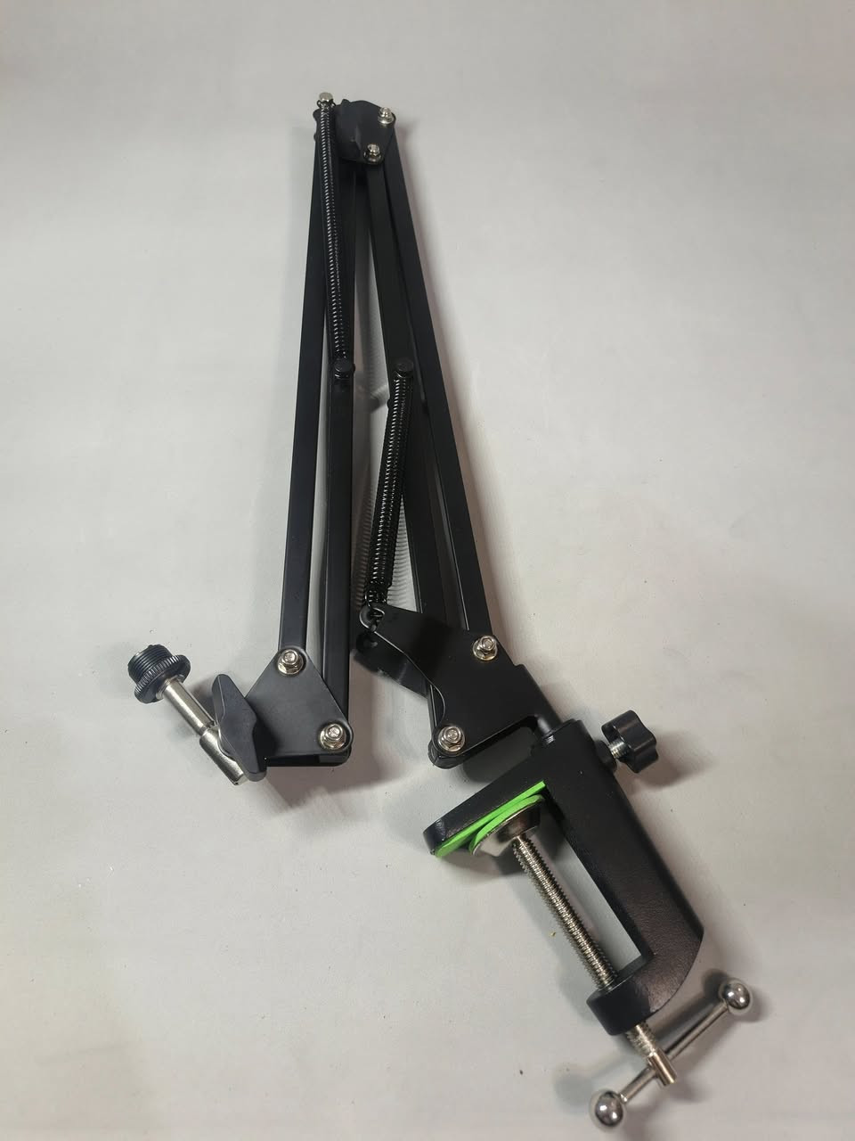 استاند مايك قيمة واخذة اصلي
***********
