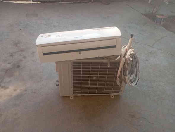 للبيع سبلت طن أخو جديد بعده بالغاز جيب وشد مكاني بغداد فلكت حي نصر سعره 200 رقم الهاتف ***********
