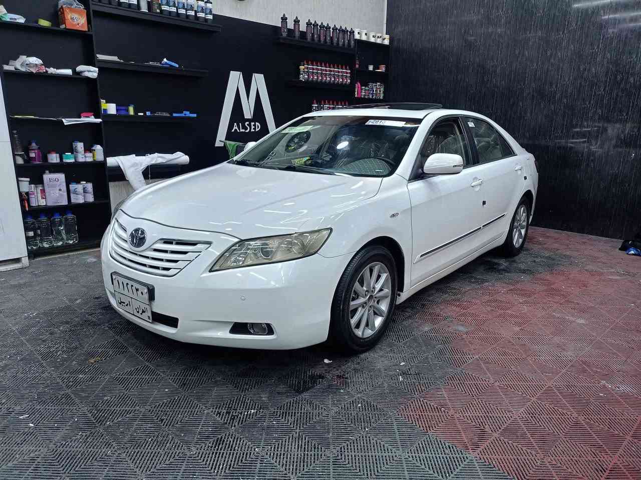 كامري خليجي 
موديل2009 رقم. اربيل
كلين بدون صبغ
انكليزي الجديد 
 فول مواصفات تحويل مباشر
سلايد روفت طكتين تحكم 
استيرن كروز سرعة بردة
 صاج ملكي تبريد ثلج 
تدفئة ويل كب عدد5 طخم 
تاير صدر خلفي امامي 
كير محرك2400 اربعة 
للأستفسار(***********)
