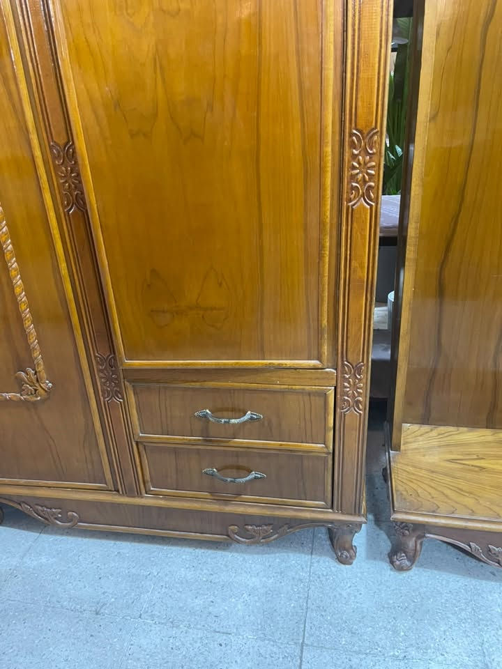 صاج داخل خارج 
الظهر جرجوبه
نظافه ١٠٠٪؜
النقش زان 
بغداد الجديدة 
للاستفسار/ ***********
