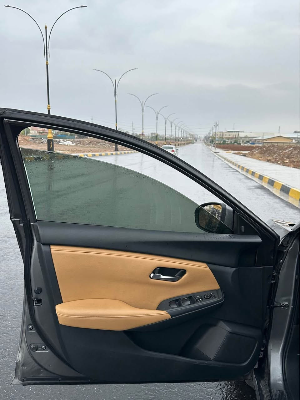 يا رزاق يا كريم 
نهايه عام 2025
2023 Nissan Sentra SV. 
نيسان سنترا 2023 
مكينه 2.0
دوش 4
موديل Sv
كوشنات الاماميه هيتار 
ستيران هيتار 
داخلي قيسي 
نظام eco
كشن كهربائي 
رادار امامي خلفي 
تحديد مسار 
بصمه 
فتحه سقف سلايت 
شاشه كاربلاي
ماشيه 50000km
رقم شاصي 3N1AB8CV4PY273546
ضرر خفيف جاملغ تبديل شركه 
وارد أمريكي ايرباك سستم
لون نفطي 
مرقمه دهوك / سنويه جديده / مرقمه قبل 6 اشهر 
تحويل شرط ثاني يوم 
كتاب جام اسود مخول من مرور دهوك 
بدون قص / بدون دواخل /ايرباك سستم 
الاستفسار اتصل عالارقام التاليه 
او مراسله الصفحه 
***********
***********

السعر 169 ورقه سياره نظيفه وحلوه ومرقمه كامله تحويل شرط جناي دهوك, العراق
