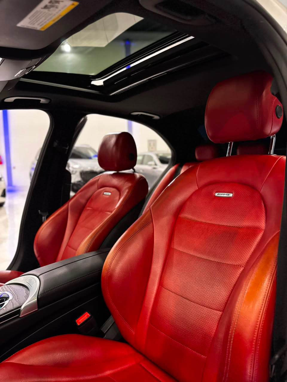 mercedes C300 AMG 2021
فول فول گيچ الكتروني ٦٤ره نگ گيچي به ٣ مود ده گوري كوشن خزنو هيتر سارد گه رم لايد دايناميك 
سبغ+ ١ پارجه 
١ پارچه به بيلادي كوراوه + PDR  كيش هه يه
سه ياره كه لوك لوكه شرط سونر 
٣٥ هه زار حقيقي رويشتوا تاكه له هه موو عراق شرطي سونر 
فحسو هه زه هه مووي به شه رط
شوين:هه ولير
سعر:٢٣٩$ تكايه جوان بخوينه وا سعره كه مناسبه مشتري اوجا تيل بكه ريزم 
***********
فايبر//واتسياپ أربيل, العراق
