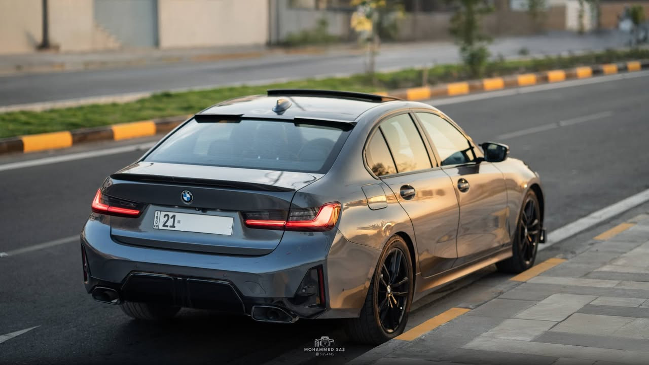 للبيع فقط بدون مراوس وسعر مناسب
BMW330 X Drive
2020 
Kit M 2024 
ماشيه ٨٥ ميل
-----------‐------------------
السياره فول موصفات 
-كيجات دجتال 
-شاشه  كبيره
-كشنات تدفئه + فول تحكم+خزن ميموري
-رادر منع تصادم+رادر النقطه العمياء+رادر خطوط الطريق 
-اوتو هولد
-٣ مودات للقياده 
-اناره ليد دشبول متغير الوان 
وبعد بيها كل هواي موصفات 
-----------------------------------
ضرر سياره جدآ بسيط بدون دواخل 
جاملغ امامي وباب صور ضرر موجوده
صبغ قطعتين الجاملغ وباب فقط
ايرباك طاك
-----------------------------------
ميكانيكيات 
محرك جديد شادلها
كير تبريد كهربائيات كفاله صفر مسج
عندي الصدر يحتاجله تريب بسيط
______________________
سياره كلش حلوه وكاعد 
رقم سليمانيه تحويلك ثاني يوم
وبس الكت و الكماليات البيها مكلفاتني فوك ٢٠ ورقه 
وبل عافيه على شراي 
سعر مطلوب ٢١٥ ورقه وبي مجال حك جيه 
مكان سيارة 
بغداد حي جامعة 
متواجد وتساب 
‎0773 398 9407
