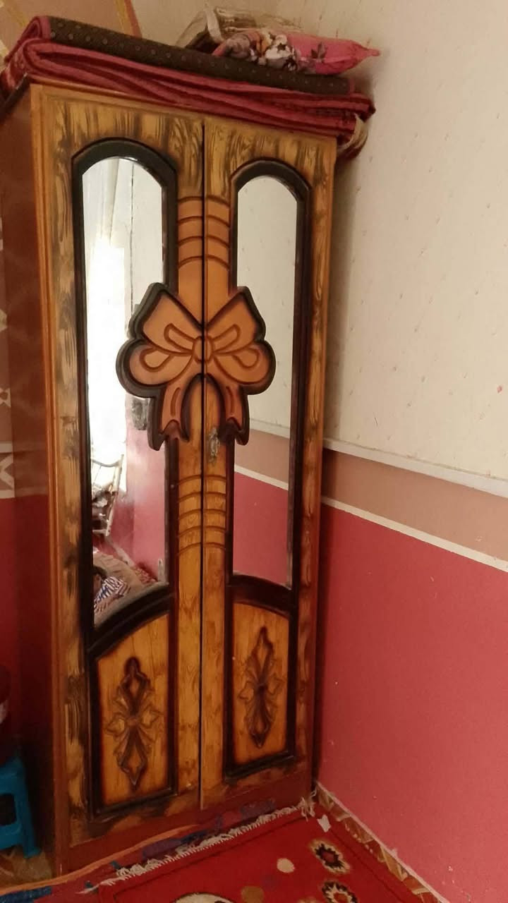 اللي يحب يشتريها بسعر مناسب يكتب لنا بالتعليقات


**إذا كنت صاحب هذا الإعلان وتريد حذفه لأي سبب، رجاءا أرسل رسالة إلى الدعم الفني**