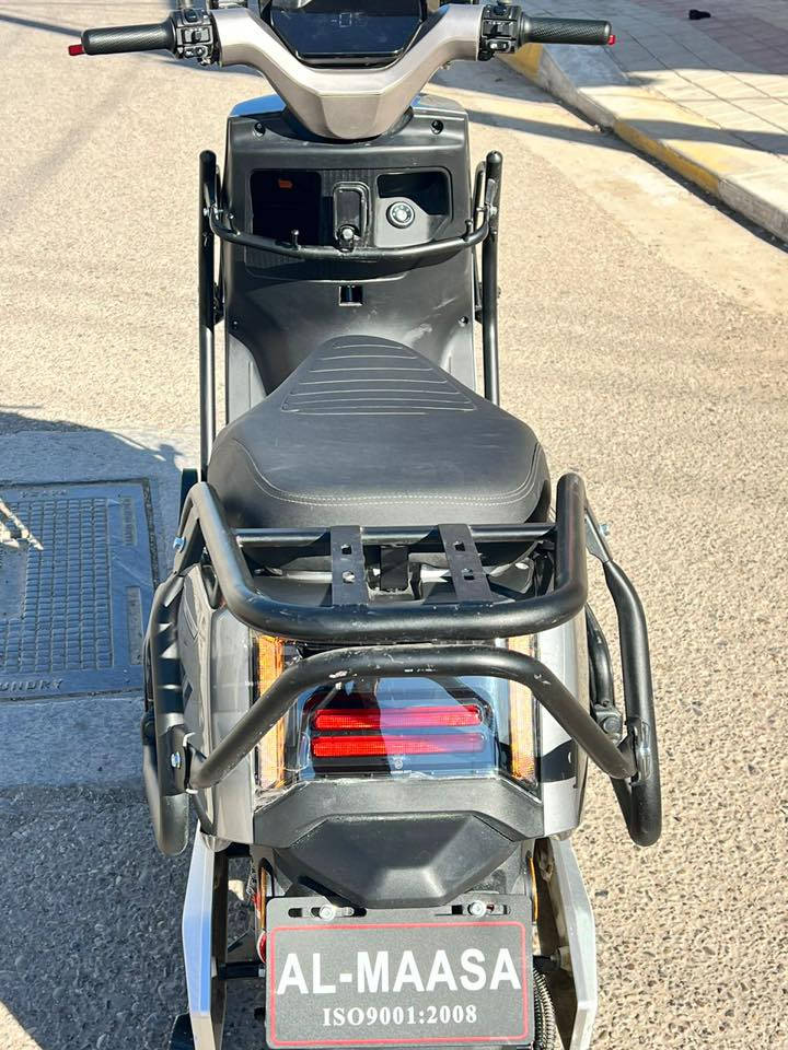 سلام عليكم شحن الماسه بعد آخر جديد نضافه 95/100بطاريات جددد سعر 700         ***********
