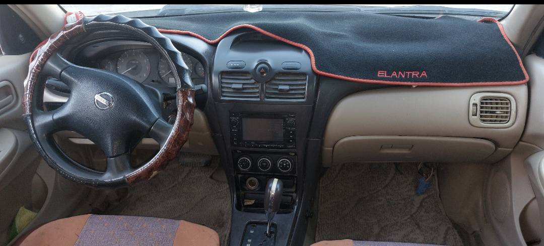 للبيع نيسان سني ٢٠١٢
