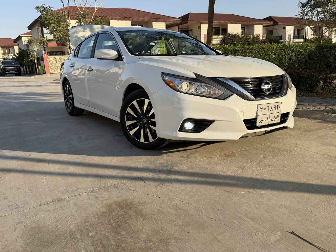 للبيع نيسان التيما شكل المقدس 2018
مواصفات sv 
شاشه جبيره كامره بلادي 
بصمه (تشغيل عن بعد)
تبريد بيانو 
ويل كروم بلادي حجم 17
رادار امامي 
رادار جانبي 
ضرر السياره جاملغ خلفي وقبغ الجنطه امبدل بلادي 
كير ومحرك شرط 
مكاني كركوك 
***********
