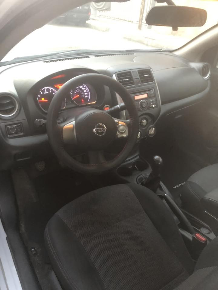 السلام عليكم للبيع نيسان سني ١٤ مكينه كير كلش نضيف كير عادي السياره تبريد تخم تاير نضيف ماشيه ٨٠ الف بصمة تشغيل بصمة  ابواب يدات نيكل جام ٤ كهرباء السياره بدون ضرر فقط بارد بسيط بل باب الخلفي وداير الجاملغ بسمي رقم  انكليزي  السعر. ٨٠ وبيهه مجال ***********
