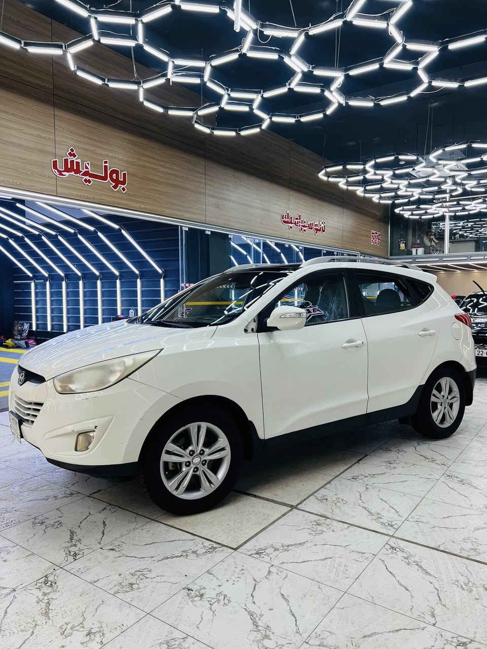 السلام عليكم توسان 
 الموديل: 2012
• المنشأ: خليجي
• الحالة: جيدة جدًا
• الصبغ: بيها قطعتين صبغ فقط بدون دواخل 
• السيارة نظيفة كير محرك ومكفولة 
• استخدام شخصي 

💰 السعر: 133ورقه 
📍 الموقع: بغداد العامرية
📞 الاتصال: ***********
