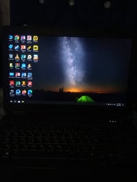 i7 الجيل الرابع • رام 8 • ويندوز 10
