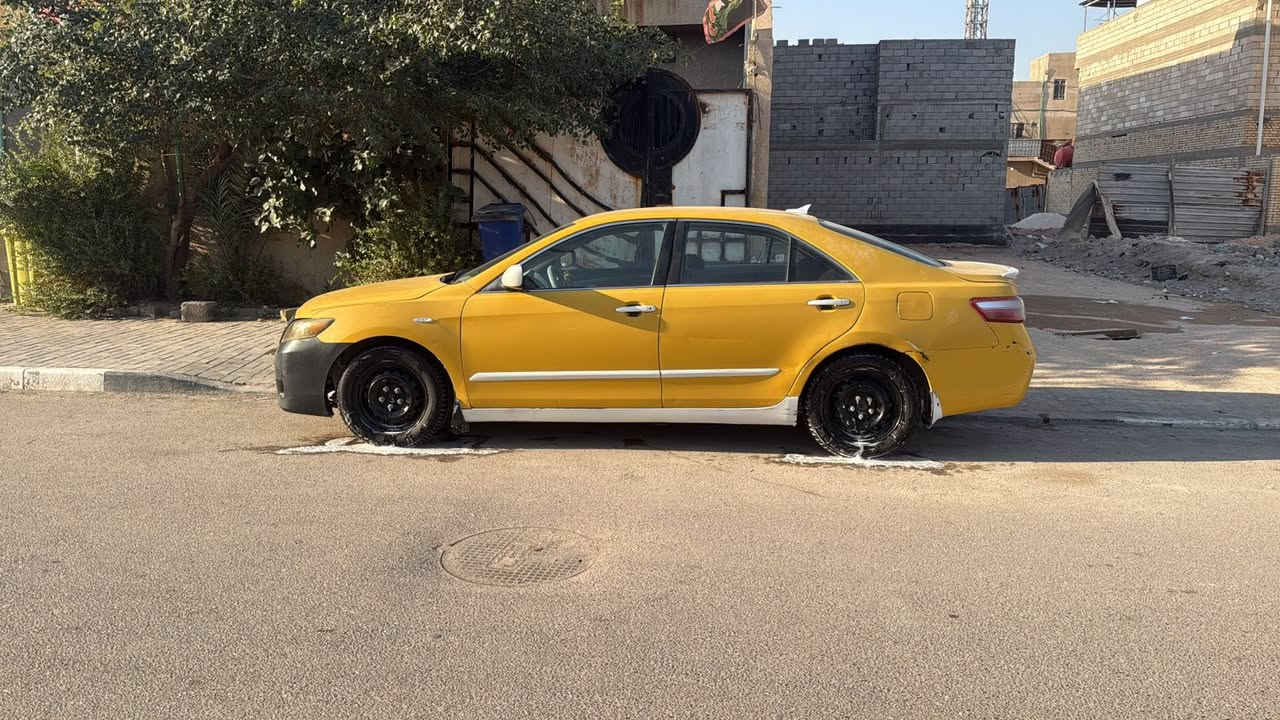 كامري 2008 بدون حادث + تبديل اربع بيبان  سنويه جديد نتهي سنه2029 تحويل مباشر حداديه كير محرك فول عدا تبريد  السعر 85 مكاني البصره الطوبه والنخيله ***********
