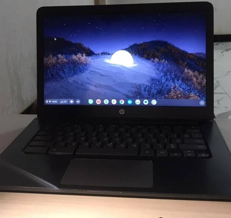 لابتوب للبيع السعر90 وبي مجال
HP Chromebook 14a-g6 
مواصفاته:
- شاشة 14 إنج (ما يدعم اللمس)
- معالج Intel Celeron N3350
- رام 4GB
- SSD سعة 32GB
- نظام Chrome OS ويدعم تطبيقات الأندرويد ومتجر كوكل بلي

للاستفسار أو طلب تواصل خاص

***********
