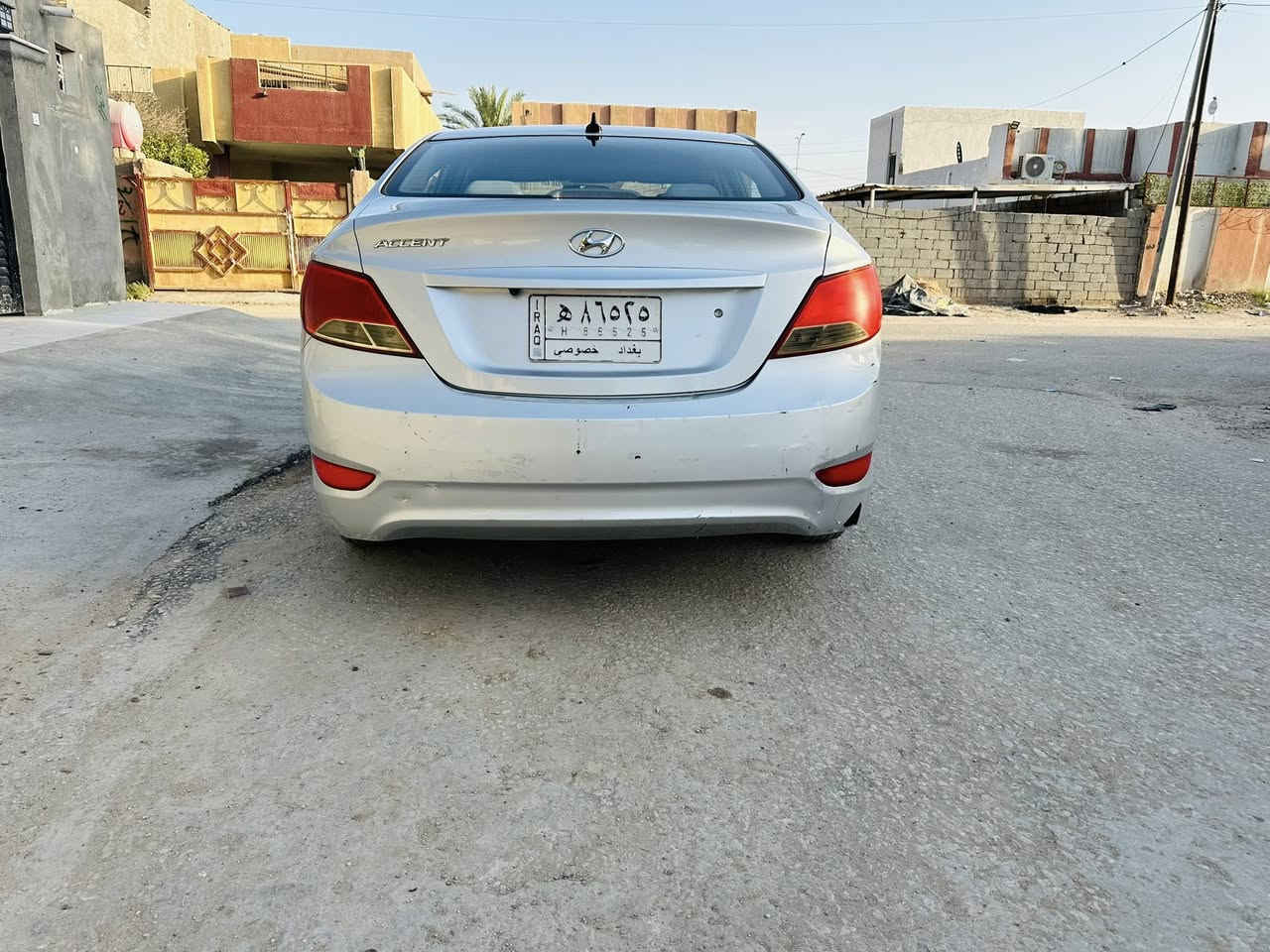 سلام عليكم اكسنت مديل 2017 

امريكي بيها جاملغ تبديل وبنيد صبغ سياره جاهزه مكينه.وكير 
وتخم تاير وحداديه وتبريد ثلج  رقم بغداد ب اسمي  سعره 93وبيه مجال مكانه بابل ناحية نيل  ***********
