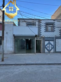 النجف حي الاسكان • ٨١م • عيادات