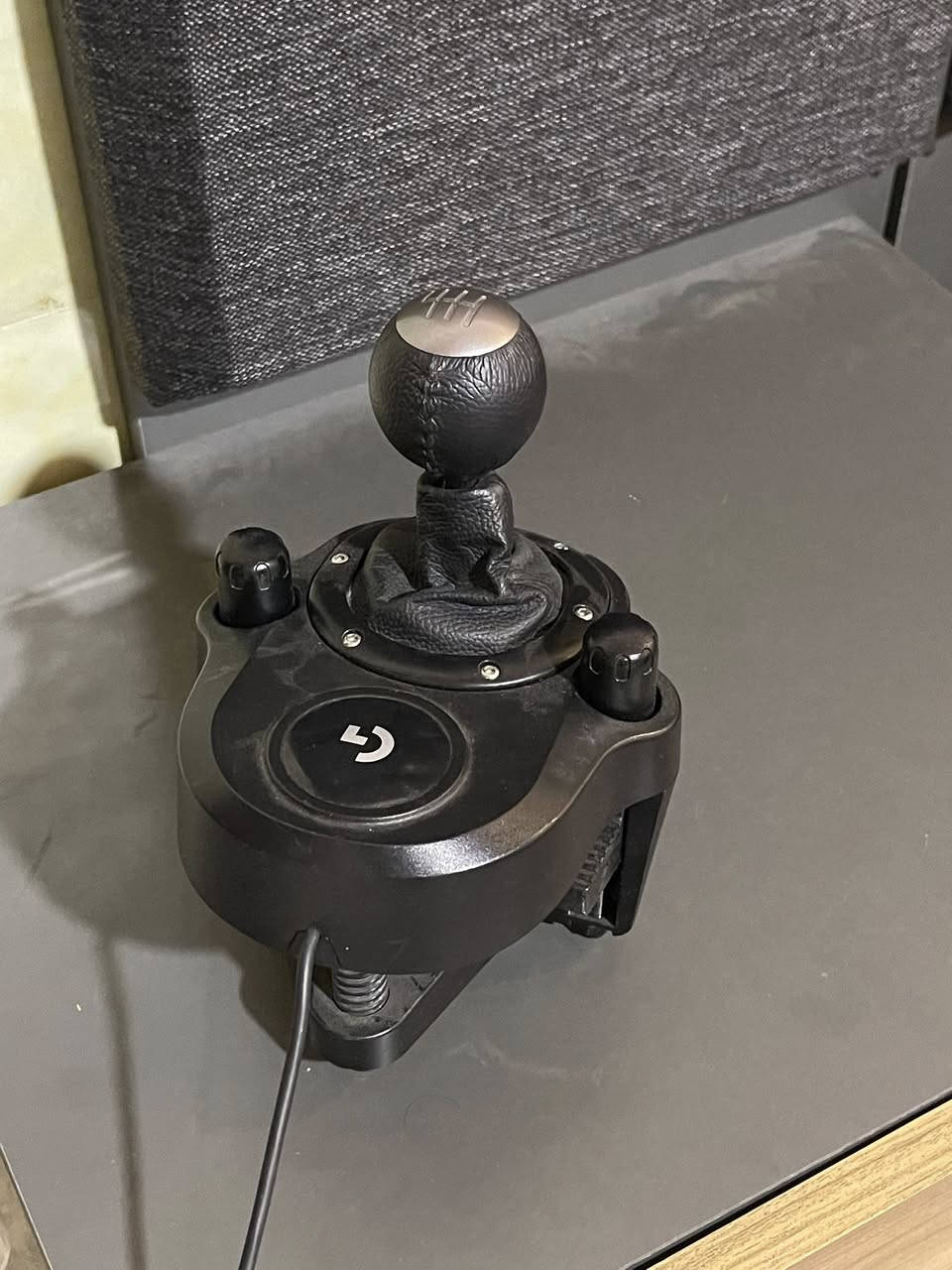 ستيرن لوجتك g29  كامل مع الملحقات وما بيه اي خلل ولا اي مشكله وجهاز نظيف لابعد الحدود واستعماله قليل 
السعر ٣٥٠ قابل للتفاوض 
يفضل تواصل يكون وتساب 
***********
