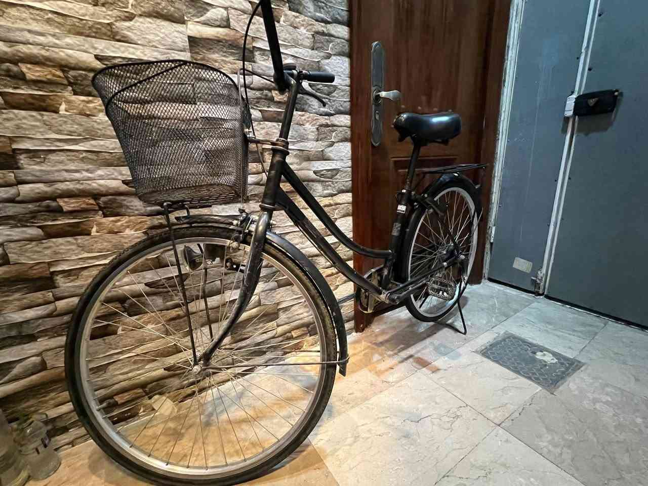 للبيع السعر ٨٠وبي مجال قليل


**إذا كنت صاحب هذا الإعلان وتريد حذفه لأي سبب، رجاءا أرسل رسالة إلى الدعم الفني**