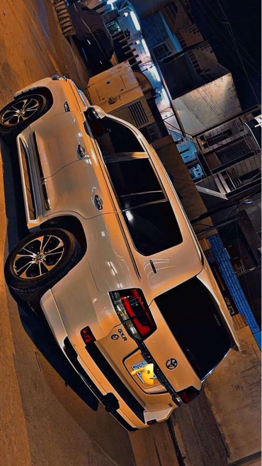 السلام عليكم لاند كروز موديل 2017محدث 2021سياره نظيفه حيل ماشيه 100الف حقيقي سياره بريم فقط تحديث ويل ولحايه سياره نظيفه كشنات الوره اصلن ما مفتوحه سياره مضلل كتاب مواصفات سياره 
V6 محرك (4000)
بصمه 
تشغيل عن بعد 
كامرات 360 درجه 
سياره 3 شاشات 
كشنات كهرباء 
سياره vxr
للاستفسار 
***********
