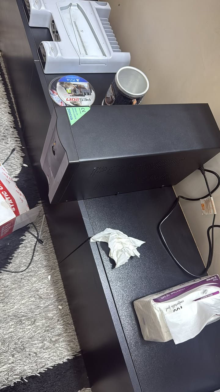 للبيع سماعة كلاود ٦٠ الف
يوبي اس مقدار 2000 يشغل شاشة بلي ٧٠ الف 

غراض استعمال اقل من شهر وعل فحص 

***********
