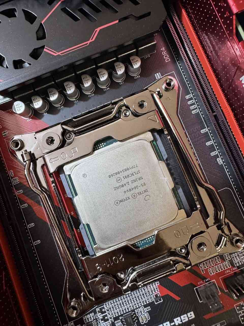 75 مع التوصيل نهايته رمات 2 وياه Ddr4 اما 16 g او 8g الرام الواحد ما مكتوب


**إذا كنت صاحب هذا الإعلان وتريد حذفه لأي سبب، رجاءا أرسل رسالة إلى الدعم الفني**