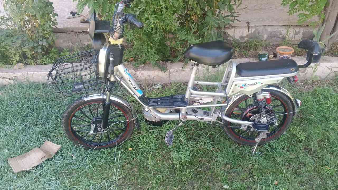 سلام عليكم
بيسكل شحن حلو ونضيف سرعه 99حقيقيه مامزود ولا سرعه وهميه بي سويج بصمه ولايت أمامي شغال هورن شغال بي 4نمرات بي، 4بطاريات وشاحنه منك
واتساب***********فقط
سعر 200وبي مجال مكاني كربلاء براهميه
