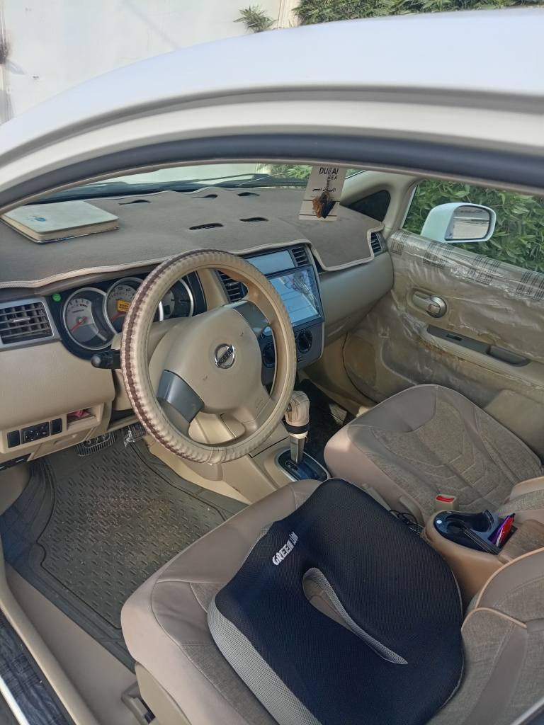 نيسان تيدا مديل 9 خليجي ياباني اصل رقم بصره كفاله عامه عده الباب ربع صبغ سياره جديده ع وضع شركه بشرط برغي ممفتوح بيه وجاهزه من كلشي الاستفسار *********** مكاني بصرة الزبير, البصرة
