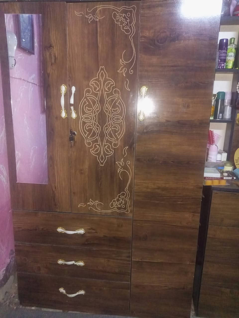 اغراض للبيع مكان بغداد الكرخ شارع حيفا كنتور ميز بلازمه ميز تواليت


**إذا كنت صاحب هذا الإعلان وتريد حذفه لأي سبب، رجاءا أرسل رسالة إلى الدعم الفني**