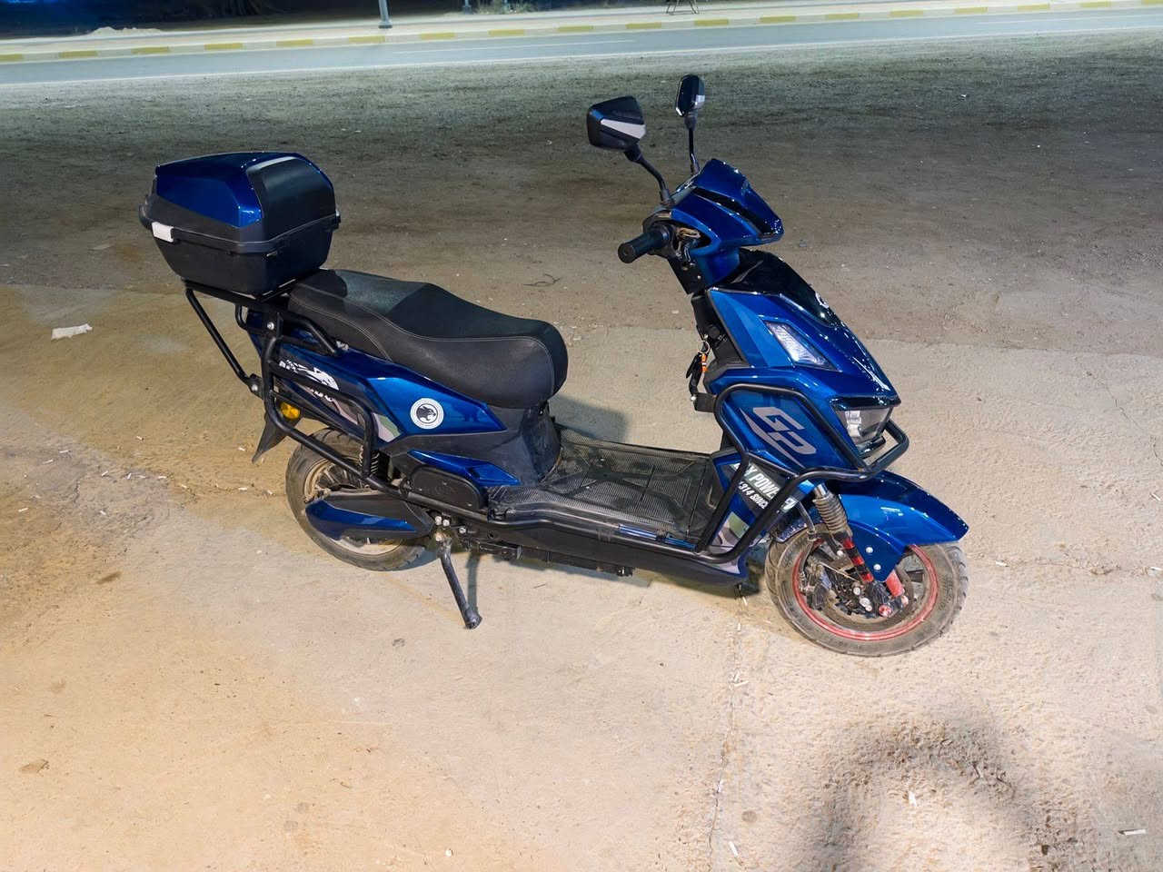 السلام عليكم موديل ٢٦
موطور شحن للبيع نوع الفهد بعده طك باكيت  مشدود جديد صارله شهرين فقط ٦ بطاريات ع الفحص شرط بصمات عدد ٢ كرتات عدد ٢ سويجات عدد ٢ تشغيل عن بعد نظام بك مدرع بالكامل السعر 900 وبي مجال المكان الرمادي جزيرة البوذياب اي ستفسار تواصل وياي الخاص مفتوح


**إذا كنت صاحب هذا الإعلان وتريد حذفه لأي سبب، رجاءا أرسل رسالة إلى الدعم الفني**