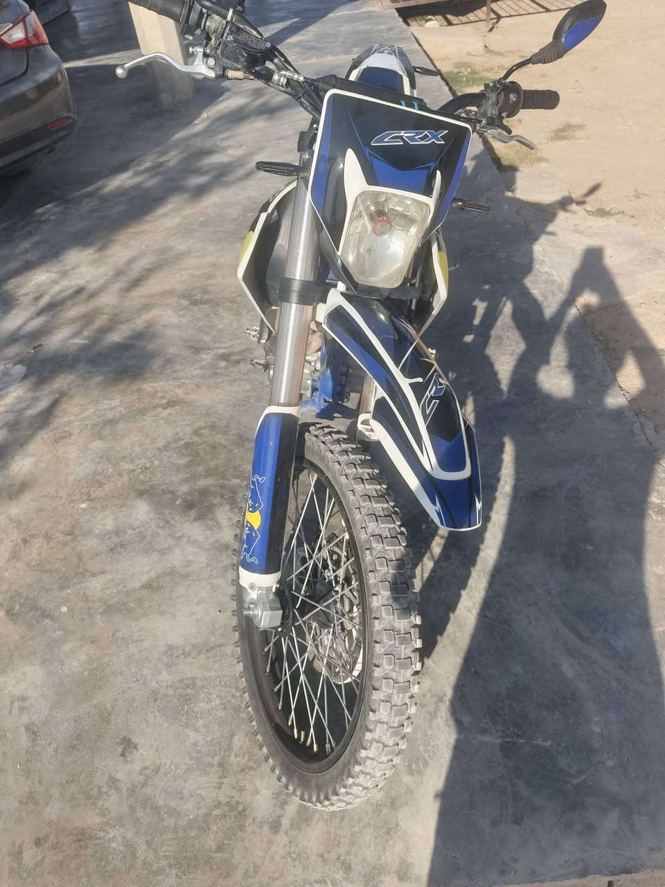 السلام وعليكم
دراجه CRX مكينه 300 
دراجه سبانه ممحطوط عل مكينه 
نشاط وشلعه ومعدل 
تجي وتشوف بعينك 
رايده اب 1150 وبيها مجال 
*********** هاذ رقمي وبي واتس
