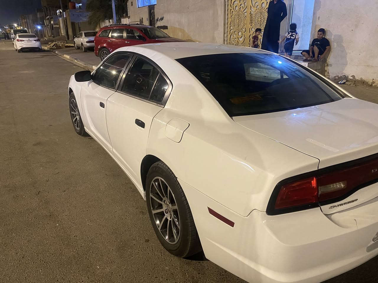 السلام عليكم جارجرمكفوله من الكص والضربه امتوم شغل درجه اولى شغل مستشارمستشارتخم تايرحداديه من الطول لطول مكينه كيرتبريد كله جديدمكانه بصره سعره75$مكلف بالنشرهذا رقم صاحب السياره***********مكينه ٣٦٠٠
