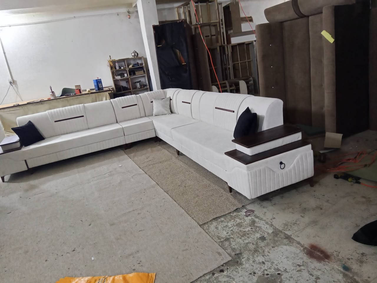 تاقمي زاويةي10نةفةرى كردمان بة   380هةزار   ***********
