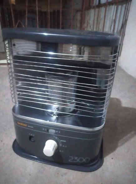 البيع السعر ٧٠الف وبي مجال المكان حي الكرامة ***********
