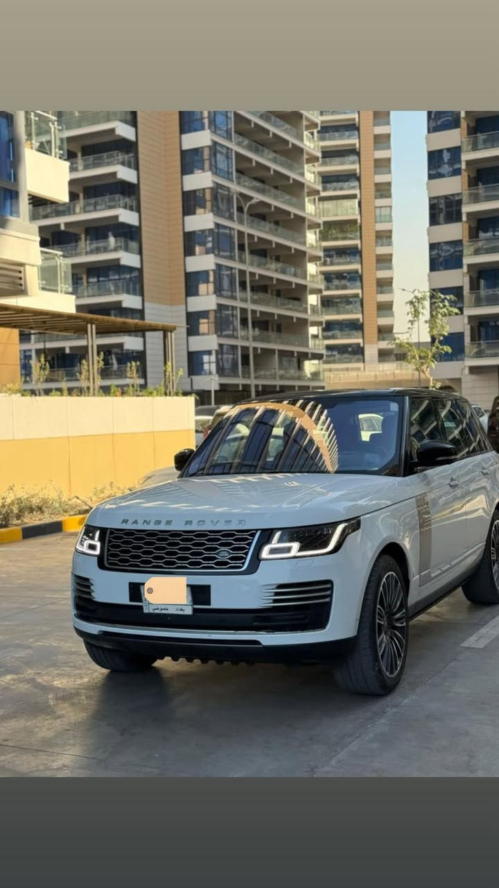 السلام عليكم 
⸻

🚗 للبيع رانج روفر
السيارة نظيفة جداً وما تحتاج شي
الموديل:  2019 
المحرك:  8 سلندر 
اللون: ابيض 
الممشى: 75 الف 
وارد:  خليجي 
الملكيّة بإسمي، فحص كامل
مكفولة من أي حادث أو غرق 
الموقع:  بغداد 

📞 رقم الاتصال / واتساب:  ***********
