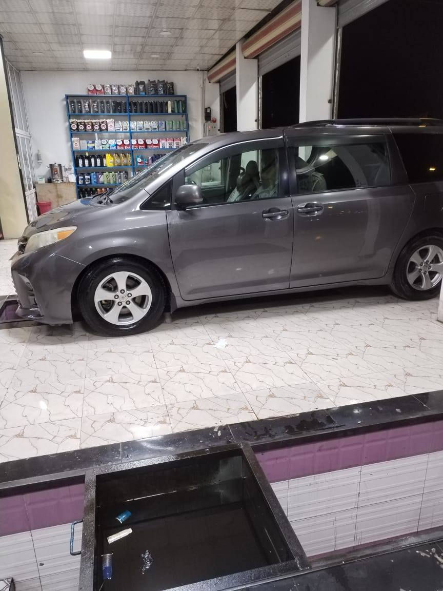 للبيع سينا موديل 2017 LE مكلف بل نشر
ضرر ٣قطع ضربة خفيفة 
ماشية ٥٣٠ كم
سيارة رقمهة أربيل 
سيارة متواجدة أربيل /القائم
رقم صاحب سيارة ***********
