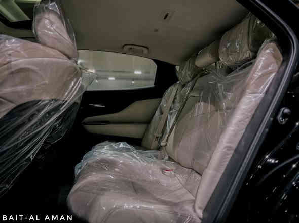 “تم فتح التخفيض‼️ احصل على تويوتا كراون 2025 اليوم ووفّر بشكل كبير🛑

TOYOTA-Crown 2025 Hybrid 

- 2.5 لتر 4 سلندر
- نظام هجين 
- اللون: أسود 
- 235 حصان و221 نيوتن متر
 - مقاعد جلدية 
- مقاعد مهواة ومدفأة 
- أوضاع القيادة 
- فتحة سقف 
- مصابيح أمامية LED 
- مصابيح زينون 
- كاميرا 360 بوصة
 - النقاط العمياء
 - حساسات 360 بوصة 
- عجلات مقاس 18 بوصة
 - نظام تثبيت السرعة 
- مساعد الحفاظ على المسار 
- غطاء النافذة الخلفية 
- التحكم الكهربائي في المقعد 
- الإطارات: 225/55 
- ضمان لمدة 3 سنوات 
- خدمة مجانية لمدة 3 سنوات 
- نظام صوت JBL نوافذ أوتوماتيكية 
- مقياس رقمي 
Apple CarPlay/android auto - 
- الذاكرة المقاعد
 - تحكم إلكتروني في عجلة القيادة
 - نظام معلوماتي ترفيهي مقاس 12 بوصة

‎للاستفسار والتواصل مع قسم المبيعات 
‎ارجو الاتصال علي 
- Phone : *********** / Whats App
- Phone : *********** / Whats App 

‎بۆ پەیوەندی کردن بە بەشی فرۆشتن 
‎پەیوەندی به ژمارەی
- Phone : *********** / Whats App 
- Phone : *********** / Whats App⁩⁩⁩
