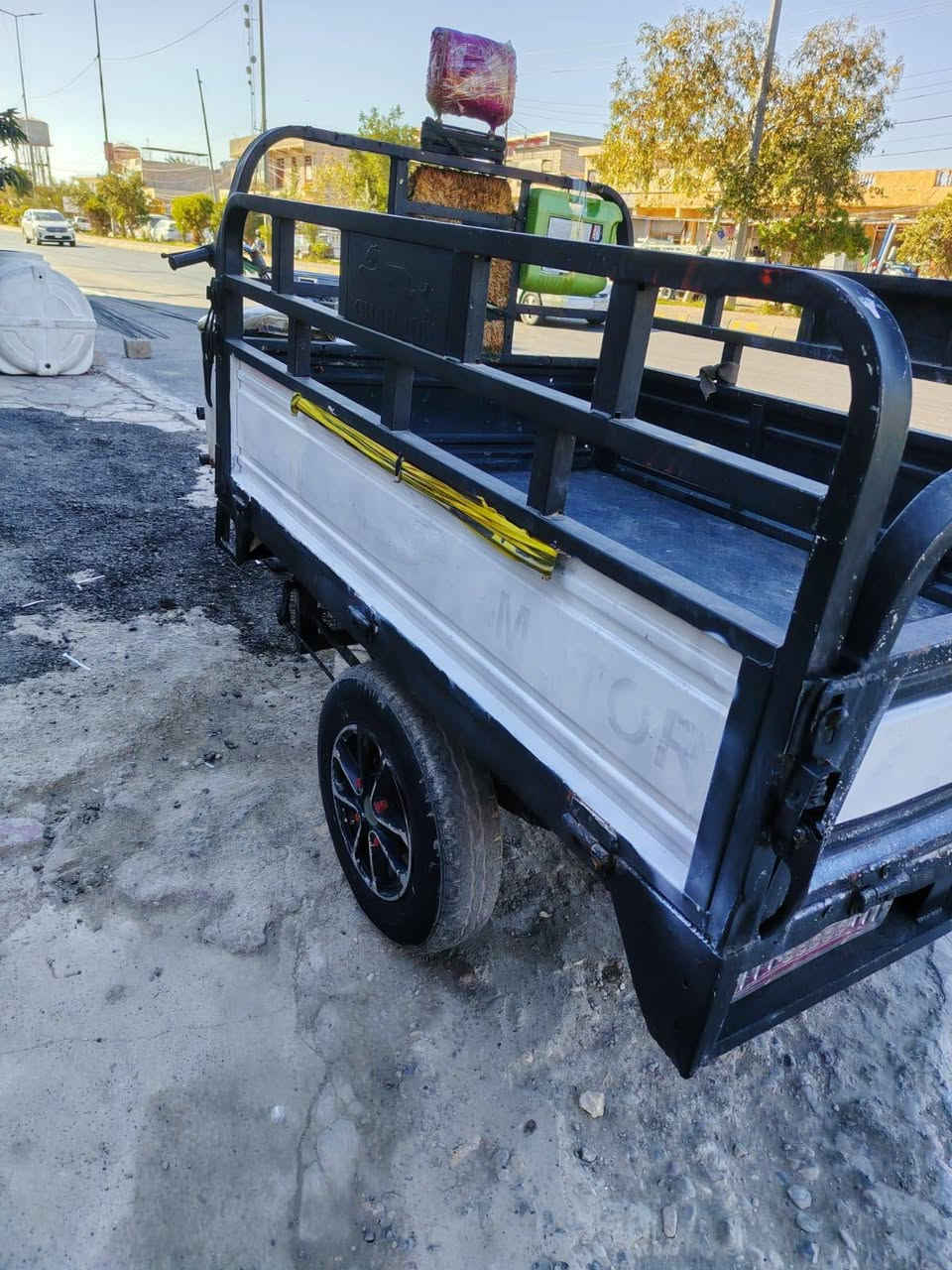 ستوتة اصولية ٢٠١٨ للبيع سعر ٩٥٠ بيها مجال كلش قليل  مكاني ديالى بلدروز غير متواجد ع فيس ***********
