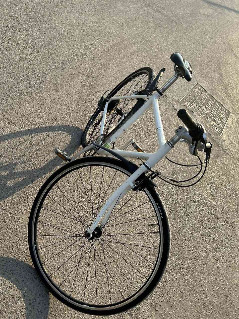 السلام عليكم
🫸🏼c700🫷🏼للبيع
ياباني اصلي
الحجم:26
الكير:1*7
اللون:ابيض
العنوان:بغداد قرب مدينة العاب السيدية
باقي التفاصيل اتفضل خاص
_____________________
