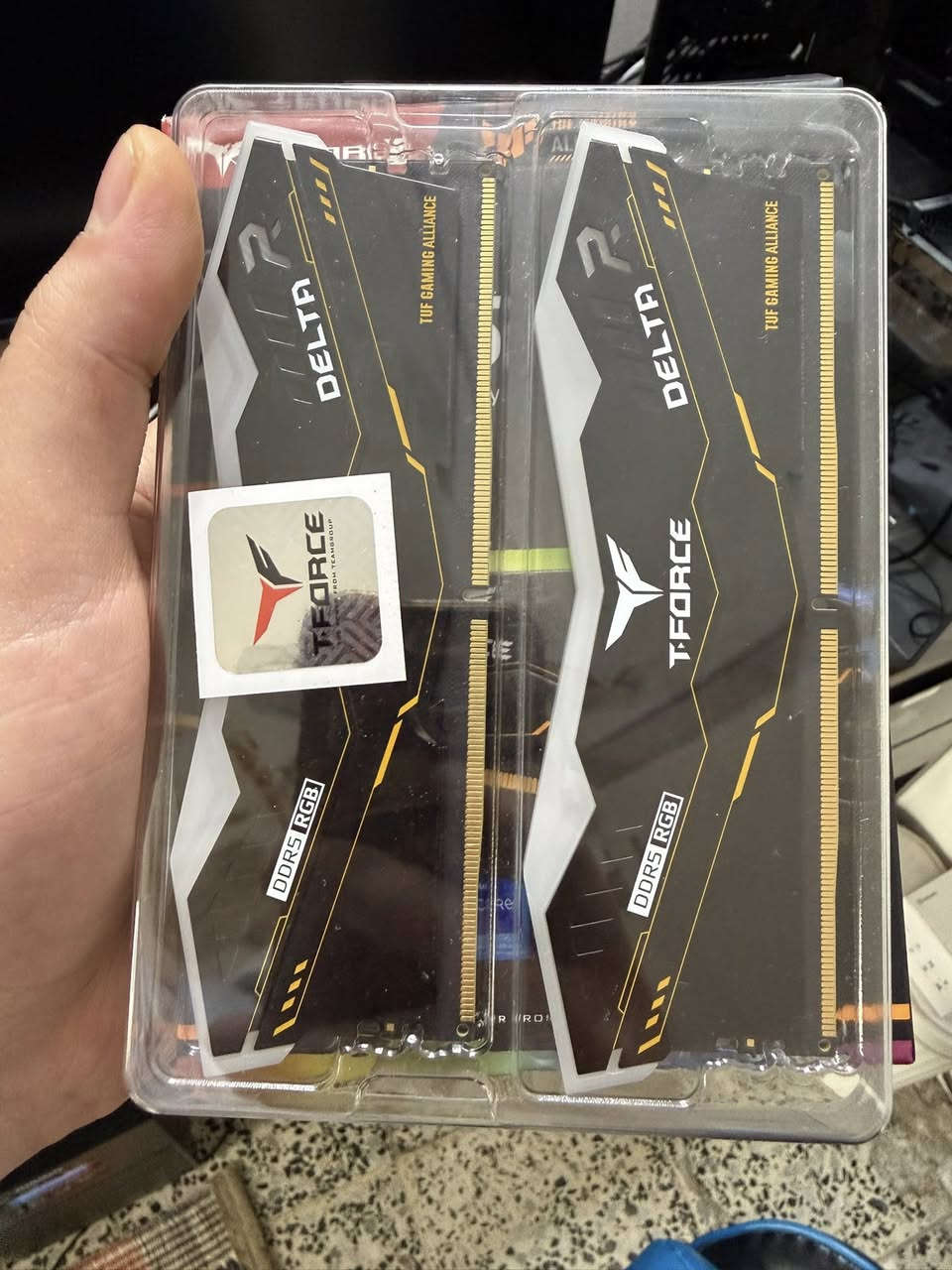 السلام عليكم
رامات قطعتين DDR5 32 (16x2) 6000Mhz

سعر 475 الف

مكاني بغداد


**إذا كنت صاحب هذا الإعلان وتريد حذفه لأي سبب، رجاءا أرسل رسالة إلى الدعم الفني**