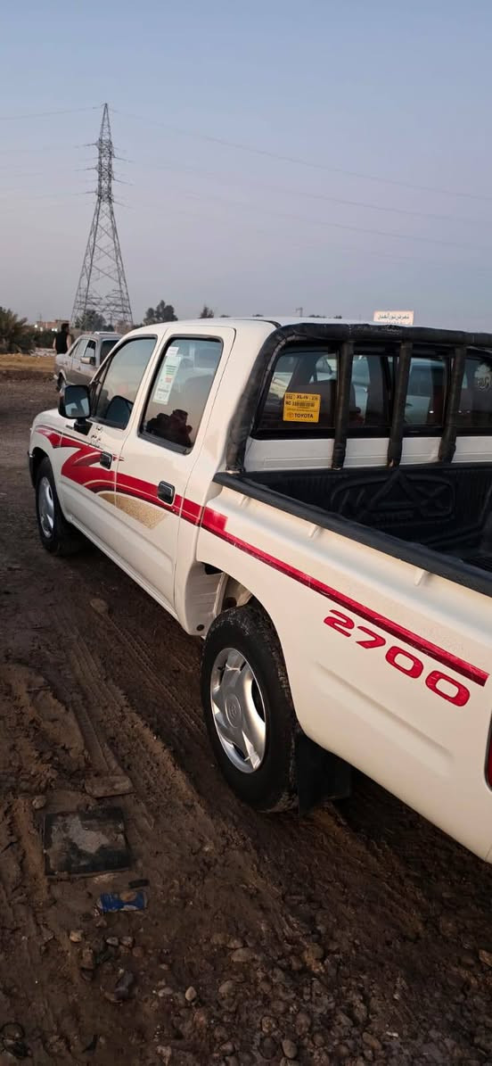 للبيع تيوتا 2001. سياره جديده كفاله سعره 135ورقة وبيه مجال مكان ناصريه الرفاعي مكلف بلنشر ***********
