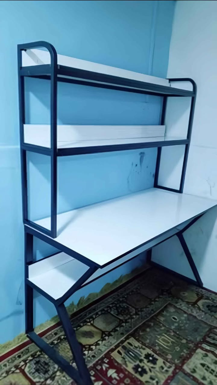 • تصميم "مودرن" يناسب غرف النوم أو المكاتب.
• متانة عالية جداً (شغل حدادة ثقيل مو مال سوق تجاري).
• رفوف واسعة للكتب أو معدات الحاسبة.
• الحالة: نظيف جداً (مثل ما مبين بالصور).
• السعر: (225) وقابل للتفاوض البسيط.
• المكان: (البصرة/ أبي الخصيب).
 *********** البصرة, العراق
