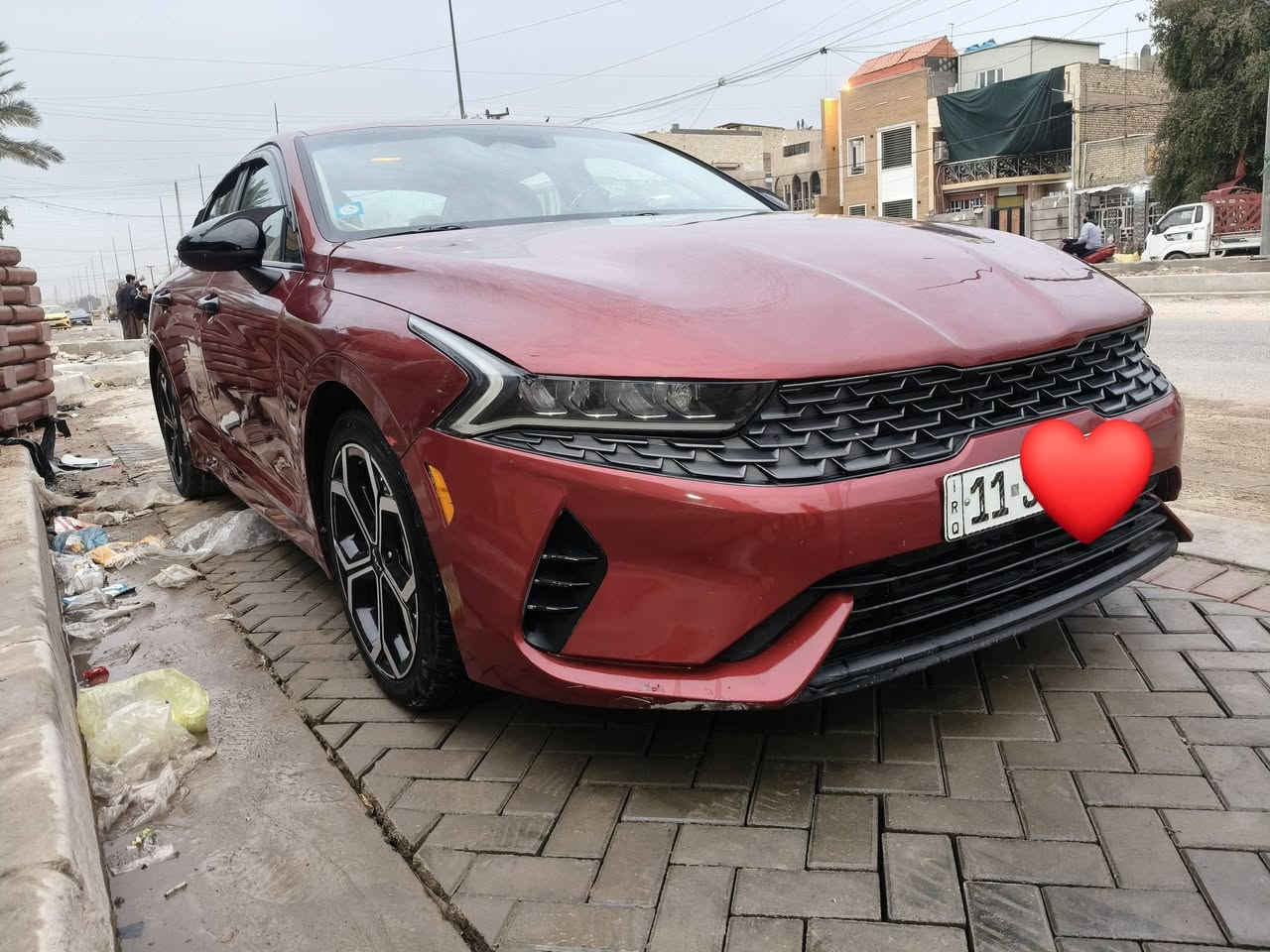 سلام عليكم اترخص من صاحب الكروب 
كيا k5 موديل 2021 ماشيه 70 الف وارد امريكي صور الحادث بل منشور سياره نضيفه مكينه 1600 تيربو بصمه شاشه رادار امامي رادار خلفي كامره دواره نقاط عمياه حساسات خلفيه فول عده الفتحه  مكاني بغداد رقم *********** اتصل وتدلل
