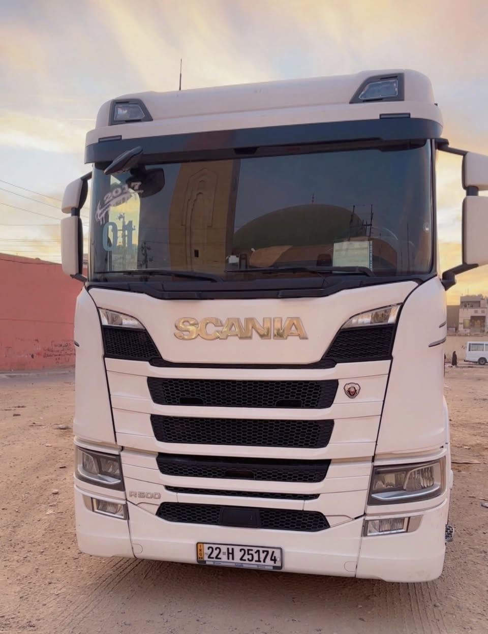 Scani R500/ 6 cylinder 
2017
ثلاجه 
ريتايدر 
كامره 
حساس
سلایت کهربایی
كير اوتوماتيك بدون كلاج
تاخم تاير جديد
ويل كروم
تانكي 8x10
ماطور ايطالي 90


**إذا كنت صاحب هذا الإعلان وتريد حذفه لأي سبب، رجاءا أرسل رسالة إلى الدعم الفني**