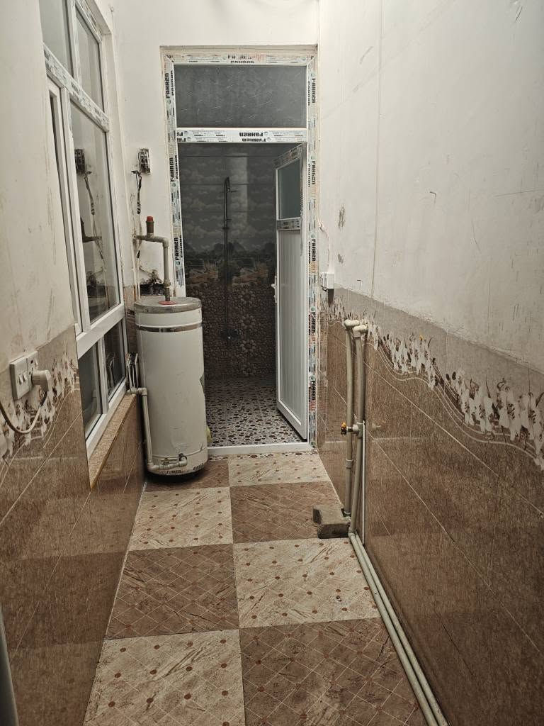 بيت للأيجار فول سيراميك سقف ثانوي. كركوك الفيلق قرب جامع السلام ***********
*********** كركوك, العراق
